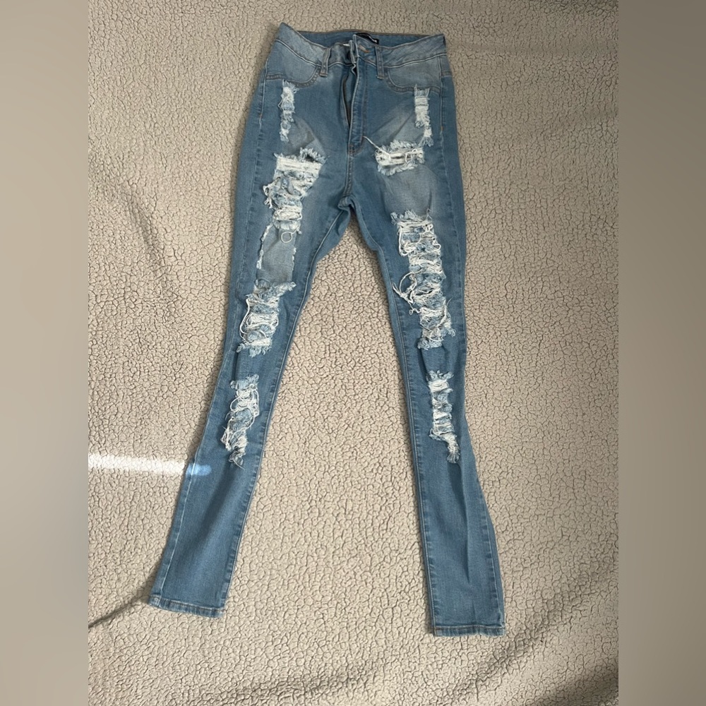 High rise ripped jeans size 11